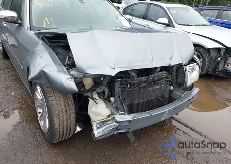 2006 Chrysler 300C z USA, uszkodzony, nr VIN 2C3LA63HX6H244388